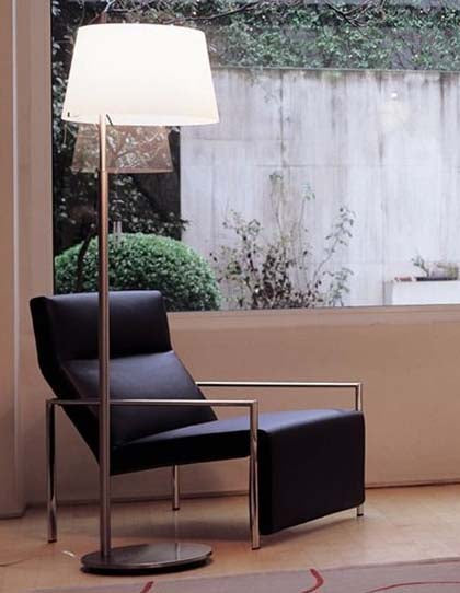 1226 Stehlampe
